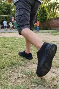 Unisex Çocuk Siyah Lifestyle Günlük Ayakkabı - Dayanıklı Tırtıklı Kalın Taban
