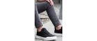 CityComfort – Siyah Kapitone Dokulu Modern Erkek Sneaker