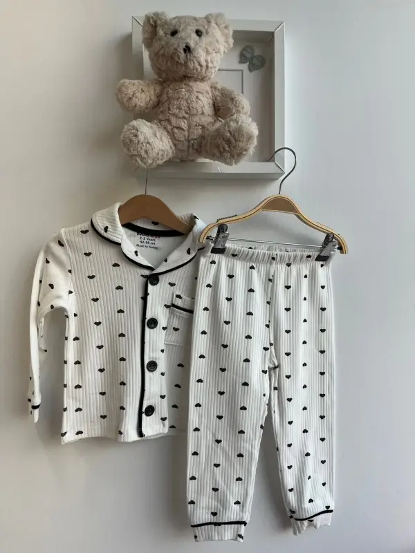 2-5 Yaş Siyah Kalp Baskılı Pijama Takımı