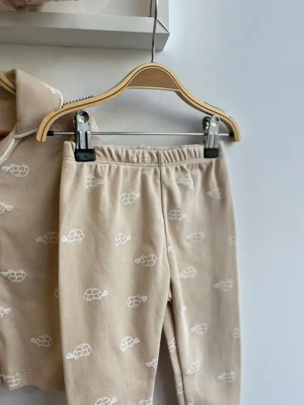 3-12 Ay Krem Kaplumbağalı Pijama Takımı
