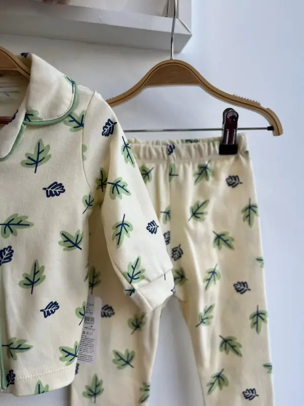 3-12 Ay Unisex Yaprak Desen Pijama Takımı