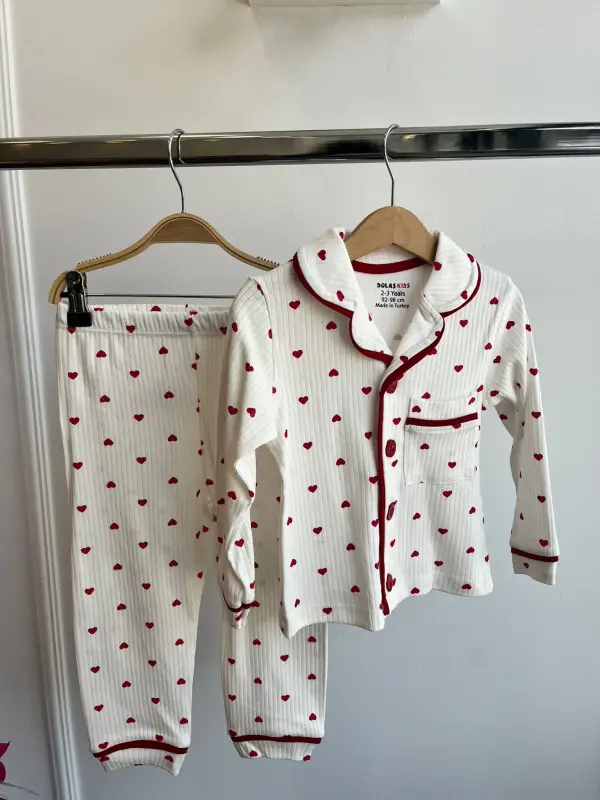 6-18 Ay Kırmızı Kalp Baskılı Pijama Takımı
