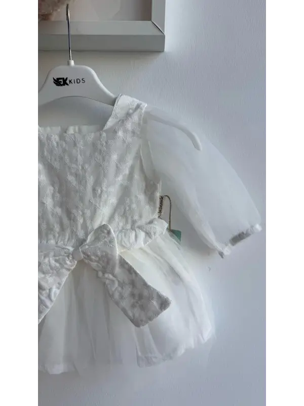 6-24 Ay Ekru Bandanalı Fiyonklu Elbise