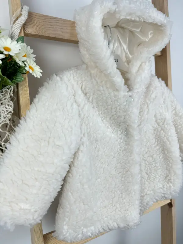 9-Ay 6 Yaş Bukle Krem Mont