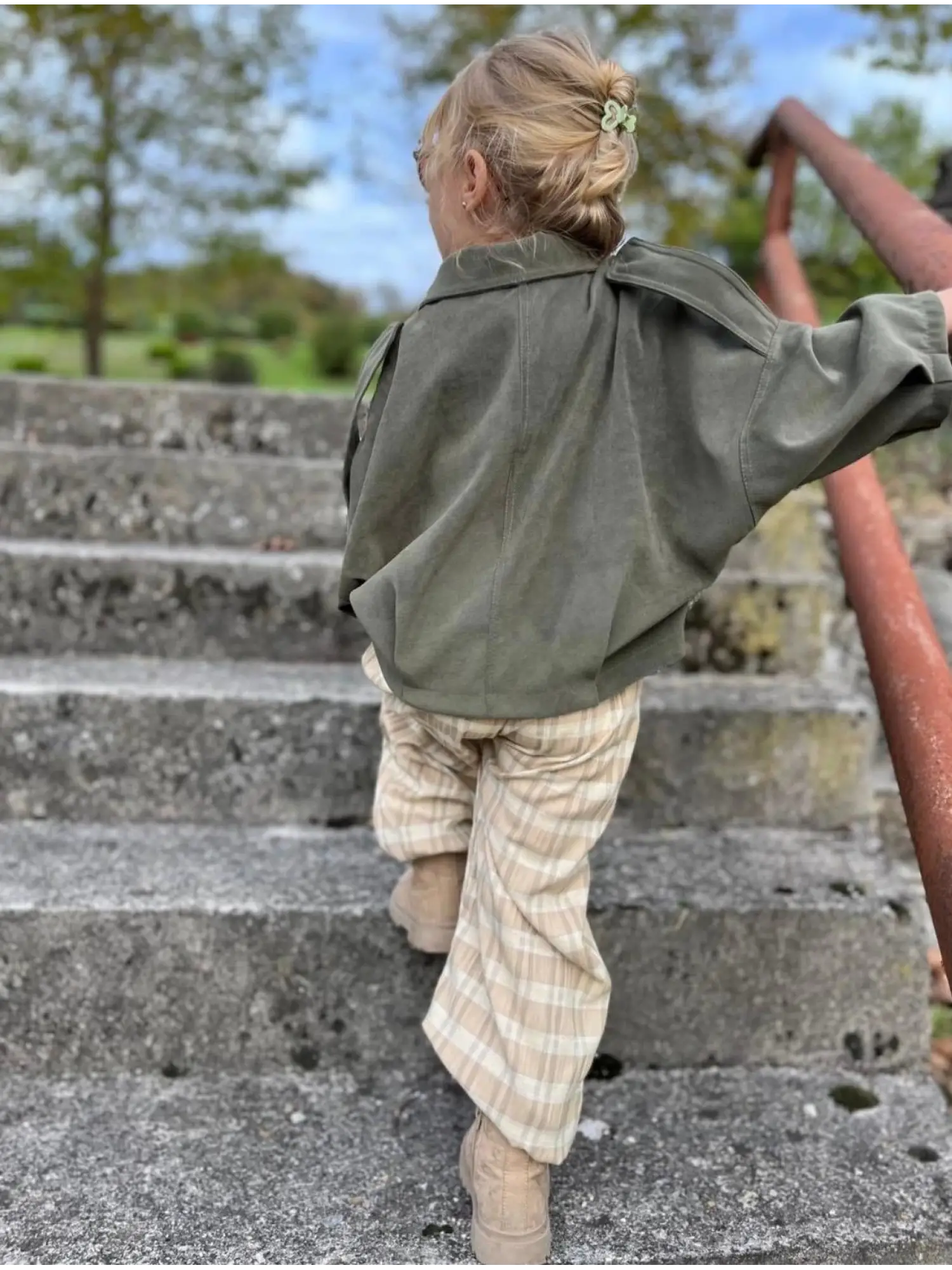 2-8 Yaş Krem Kareli Pantolon