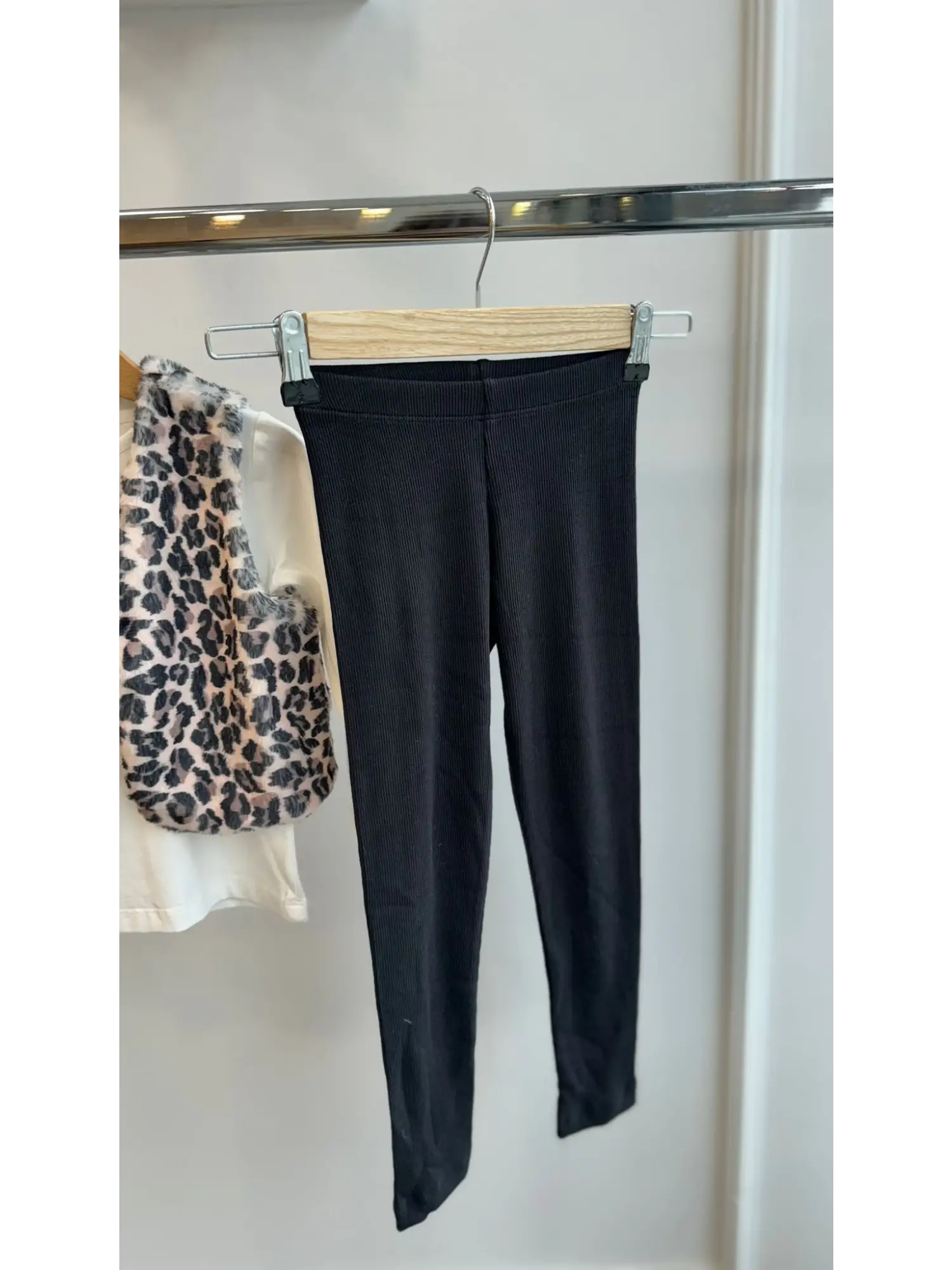 3-8 Yaş Leopar Yelekli Taytlı Takım