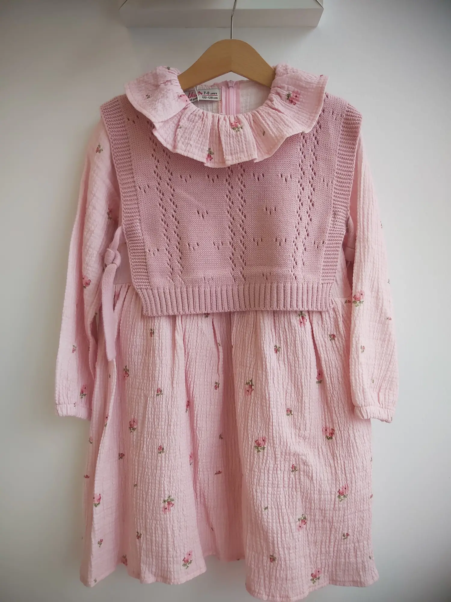 7-10 Yaş Pembe Fırfırlı Triko Süveterli Elbise