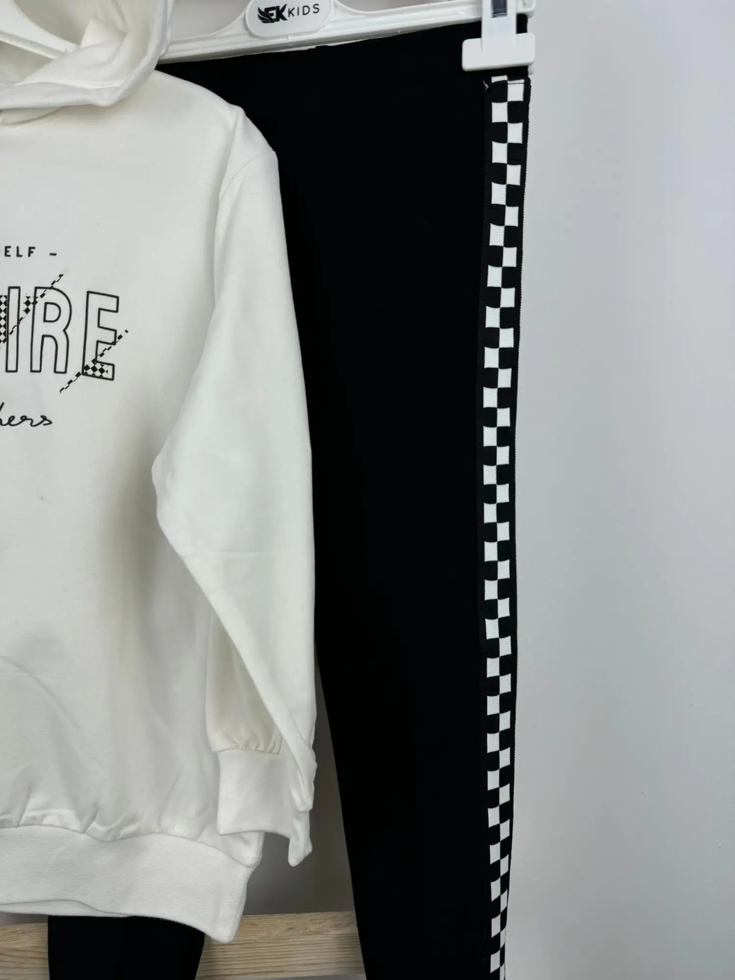 8-14 Yaş Kareli Sweatli Takım