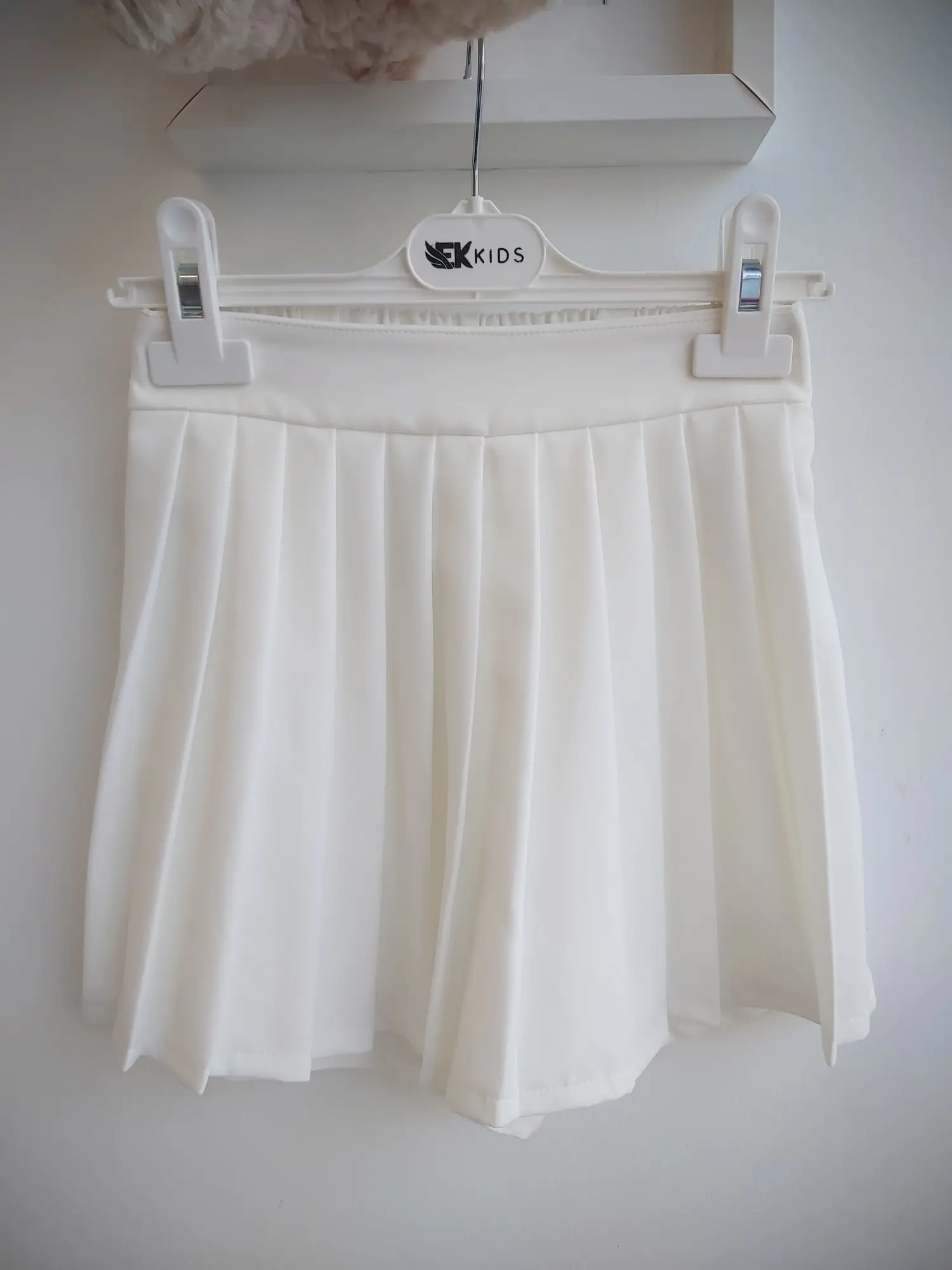 9-14 Yaş Şort Etek Kolej Takım Beyaz