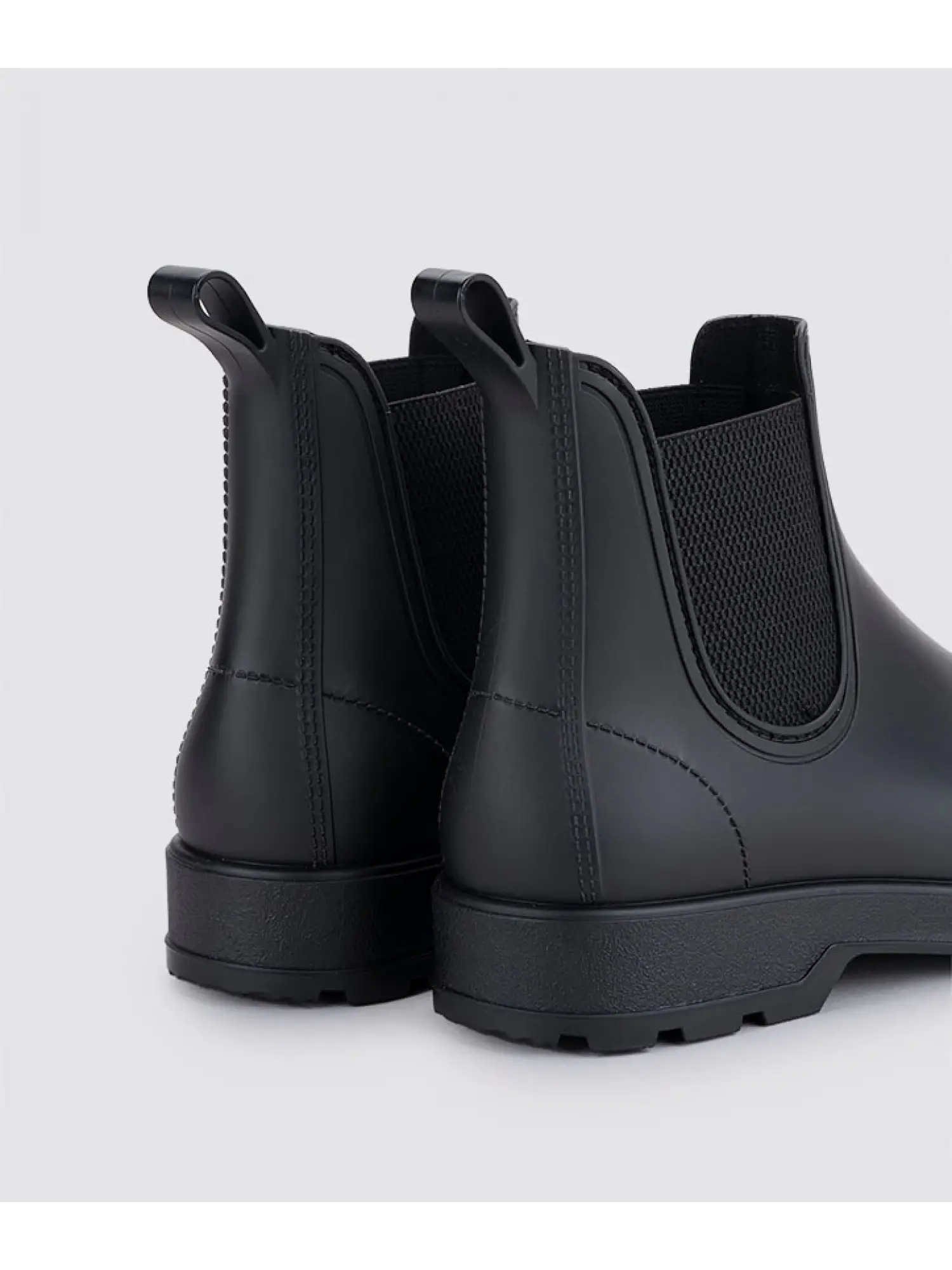 İgor Oscar Negro/Siyah