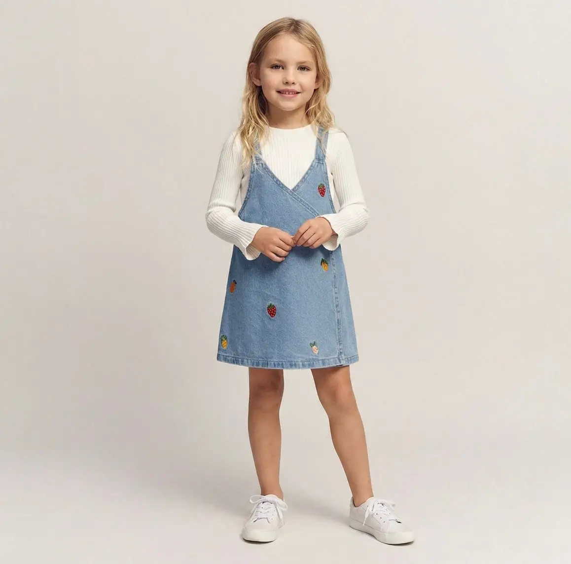 2-7 Yaş Meyve Baskılı Kot Salopet Elbise