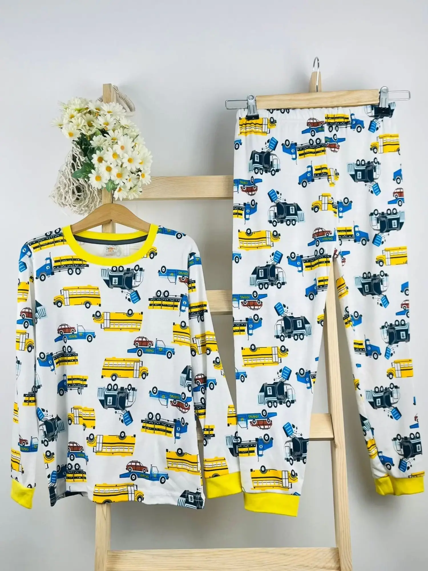 5-9 Yaş Araçlı Pijama Takımı