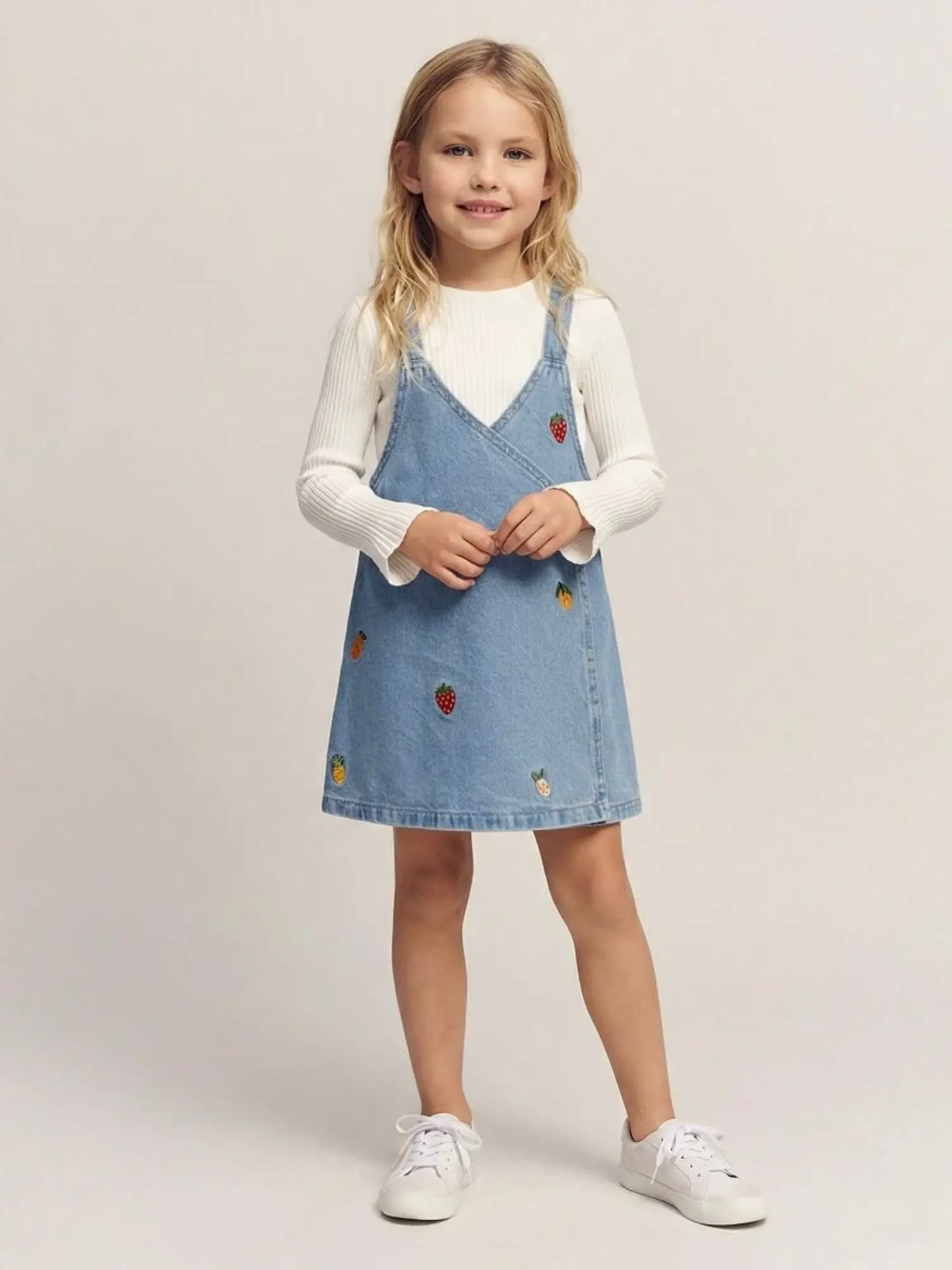 2-7 Yaş Meyve Baskılı Kot Salopet Elbise