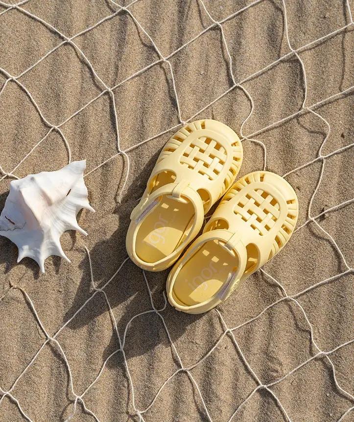 İgor Tobby Solid S10271 Çocuk Sandalet / 228 Vainilla