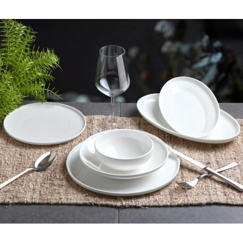 Gnl 26 Parça Sade Porselen Yemek Seti