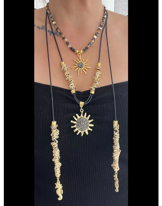 Güneş Uzun Kolye