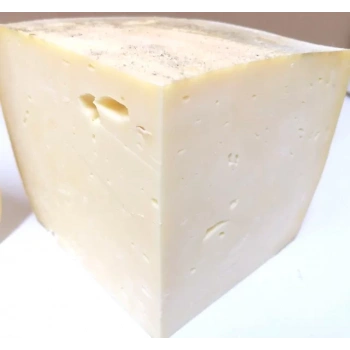 KARS ESKI KASAR PEYNIRI