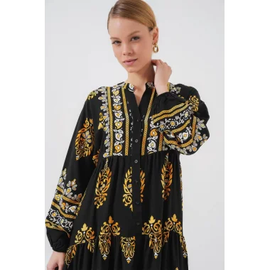 2423 Otantik Desenli Tesettür Elbise - Siyah 6