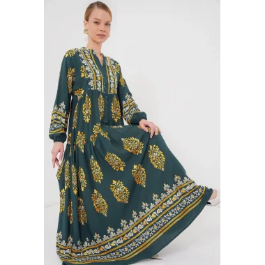 2423 Otantik Desenli Tesettür Elbise - Yeşil 7