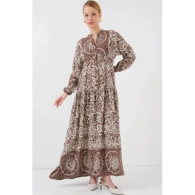 2423 Otantik Desenli Tesettür Elbise - Y.Kahve