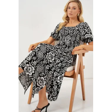 2512 Desenli Yırtmaçlı Elbise - D. Siyah