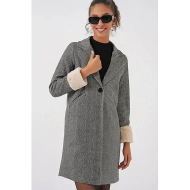 9085 Balık Sırtı Kaşe Kaban - C.Siyah