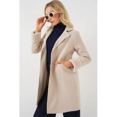 9145 Kolları Tüylü Balık Sırtı Kaşe Kaban - Krem