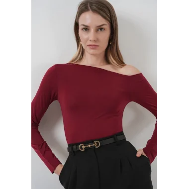 937 Kayık Yaka Sandy Bluz - Bordo