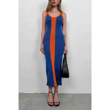 Çift Renk Yırtmaç Detay Elbise