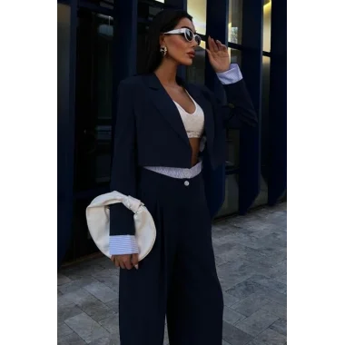 Garni Detaylı Crop Ceketli Takım 10075