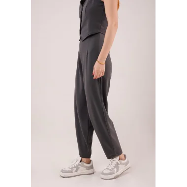 Havuç Kesim Gri Pantolon