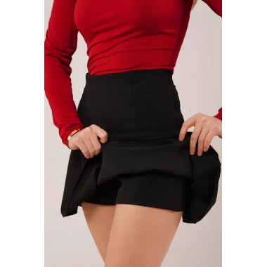 İçi Şortlu Siyah Mini Etek