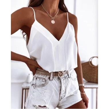 Kadın Askılı V Yaka Detay Sandy Kumaş Bluz