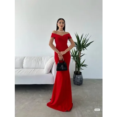 Kadın Dalgıç Kumaş Kayık Yaka Ve Dekolte Detaylı Elbise