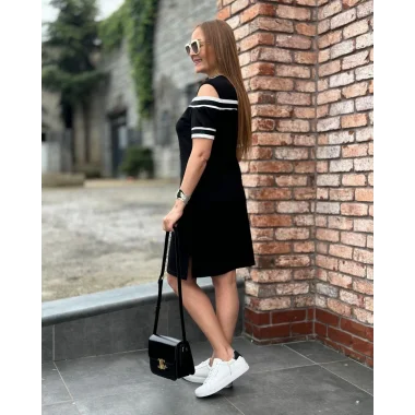 Kadın İki İplik Kumaş Kol Ve Yaka Ribana Şeritli Omuz Dekolteli Siyah Elbise