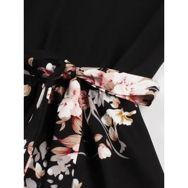 Kadın Kısa Kollu Bisiklet Yaka çiçek Desenli üst Viskon Alt Süprem Kısa Elbise