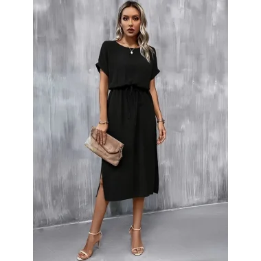 Kadın Kısa Kollu Yakası Açık Belden Bağlamalı Yırtmaçlı Viskon Elbise