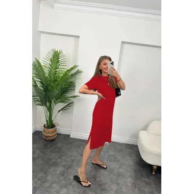 Kadın Kısa Kollu Yırtmaç Detaylı Salaş Viskon Elbise