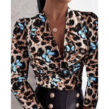 Kadın Uzun Kollu Kruvaze Yakalı Kelebek Desenli şardonlu Dalgıç Bluz