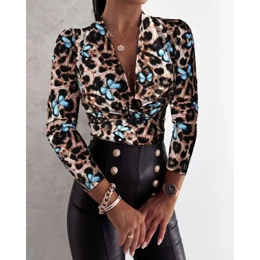 Kadın Uzun Kollu Kruvaze Yakalı Kelebek Desenli şardonlu Dalgıç Bluz