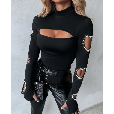 Kadın Uzun Kollu Yarı Balıkçı Yaka Pencere Detaylı Kolları Kalp Desen Taşlı Viskon Bluz