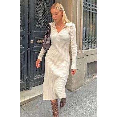 Kadın V Yakauzun Kollu Midiboy Triko Elbise