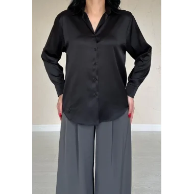 Siyah Saten Gömlek