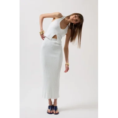 V Detay Dokulu Crop Bluz