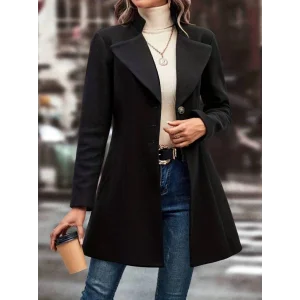 Kadın Uzun Kollu Yakalı önden Düğmeli Kısa Kaşe Kaban