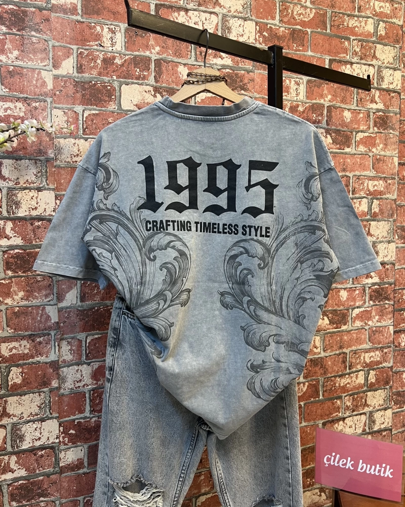 Sırt Detay Tshirt