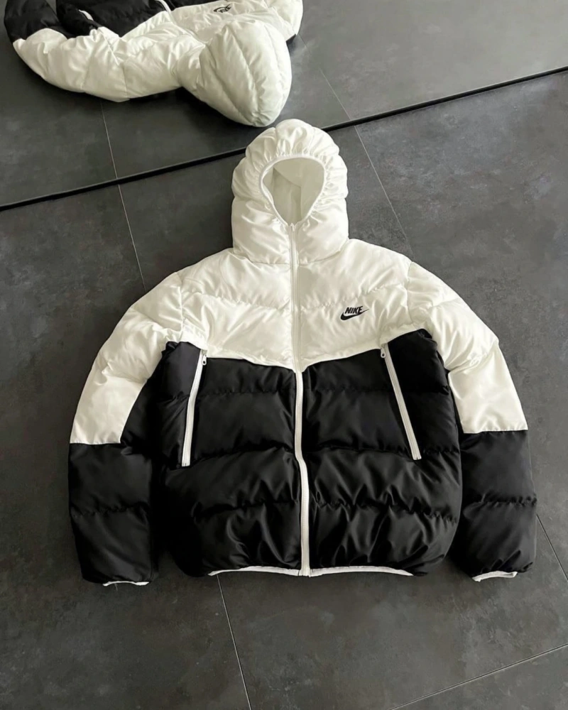 İçi Dolumlu Kapşonlu Mont