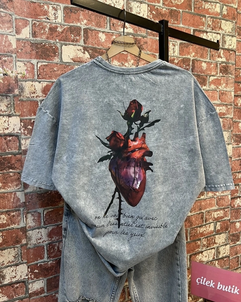 Sırt Detay Tshirt