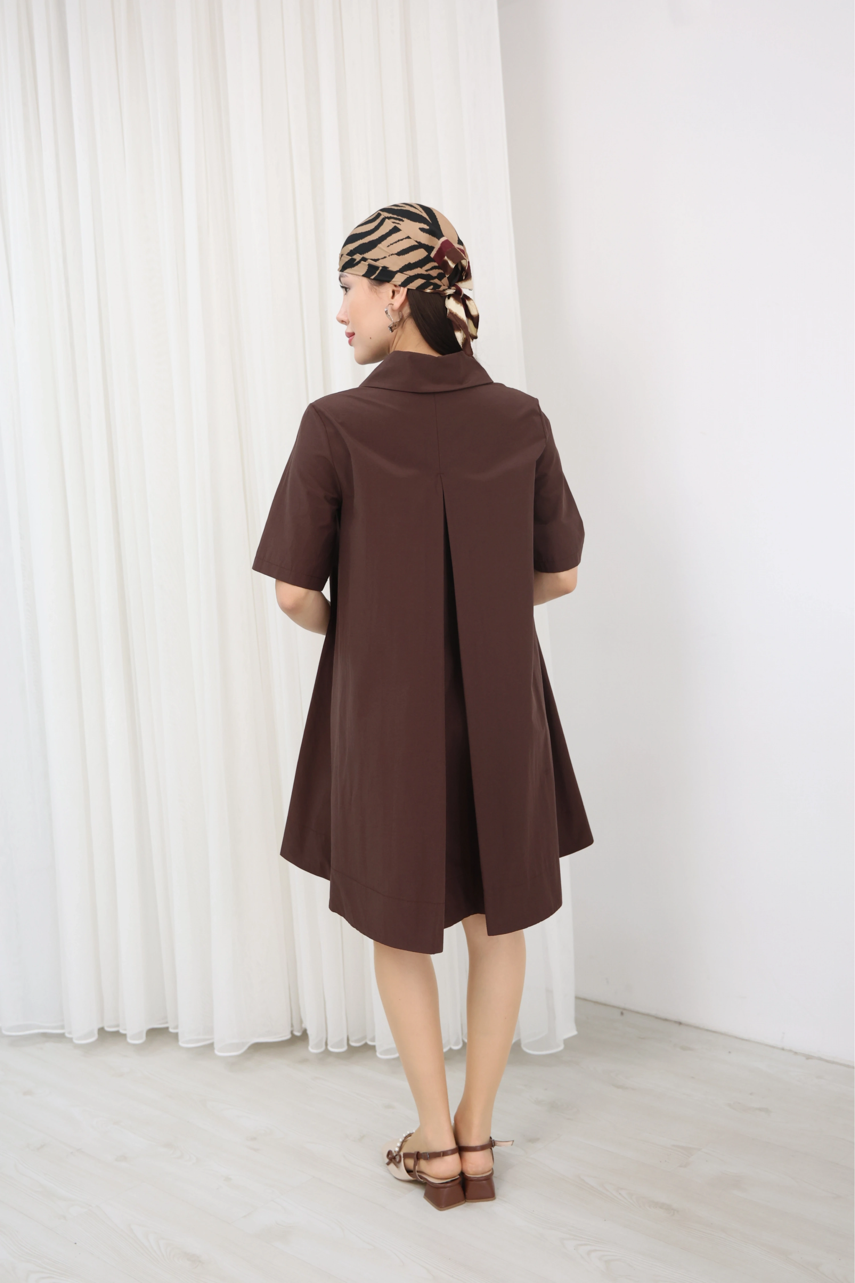 GÖMLEK YAKA ELBİSE - KAHVE
