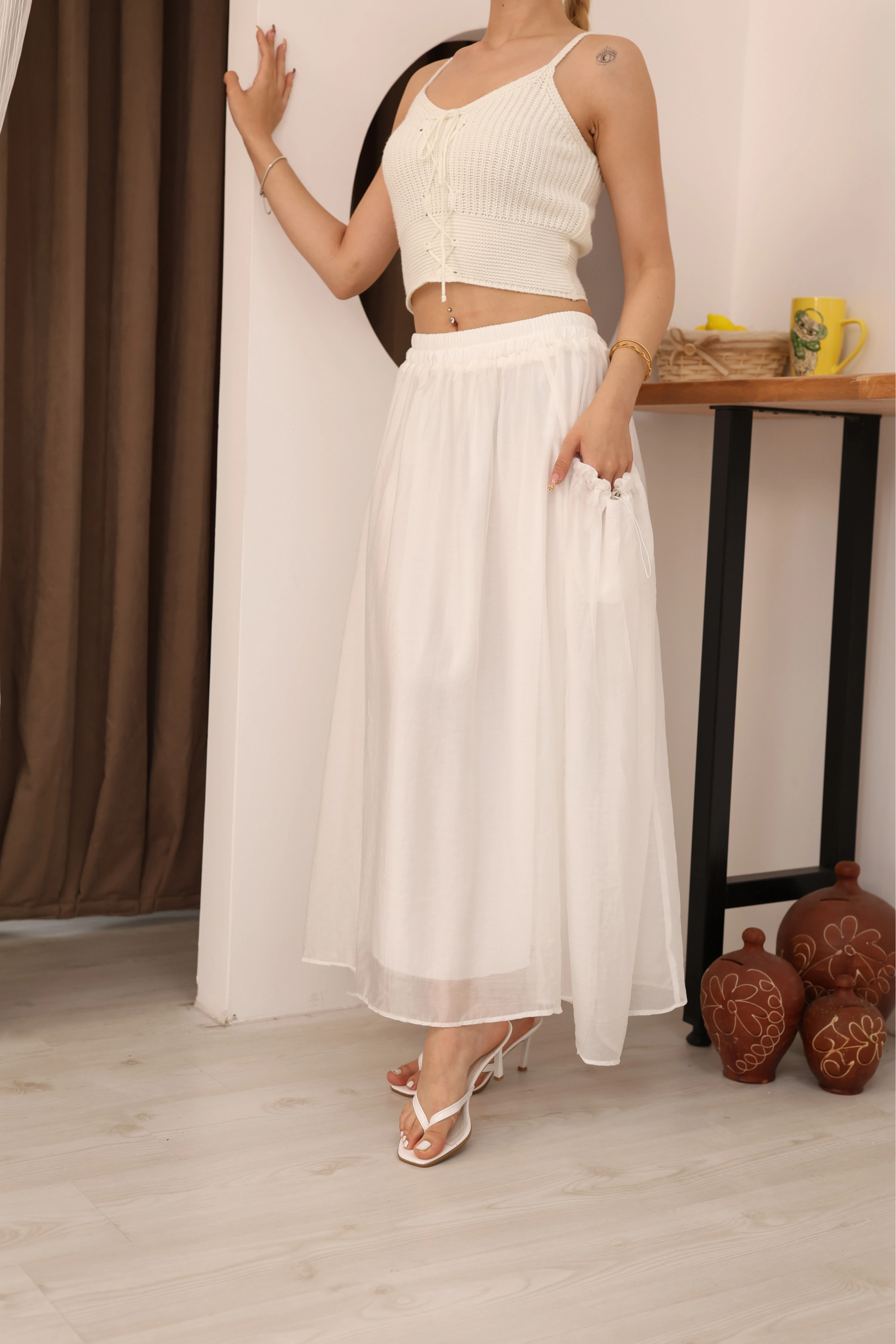 ASTARLI ETEK - BEYAZ